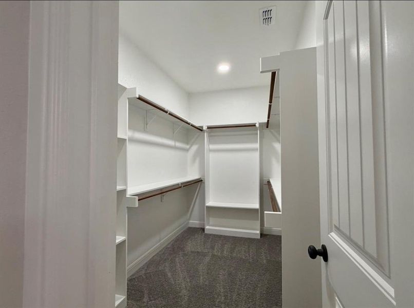 Spacious, unfurnished interior of a new home in , Trinidad (Image 12).