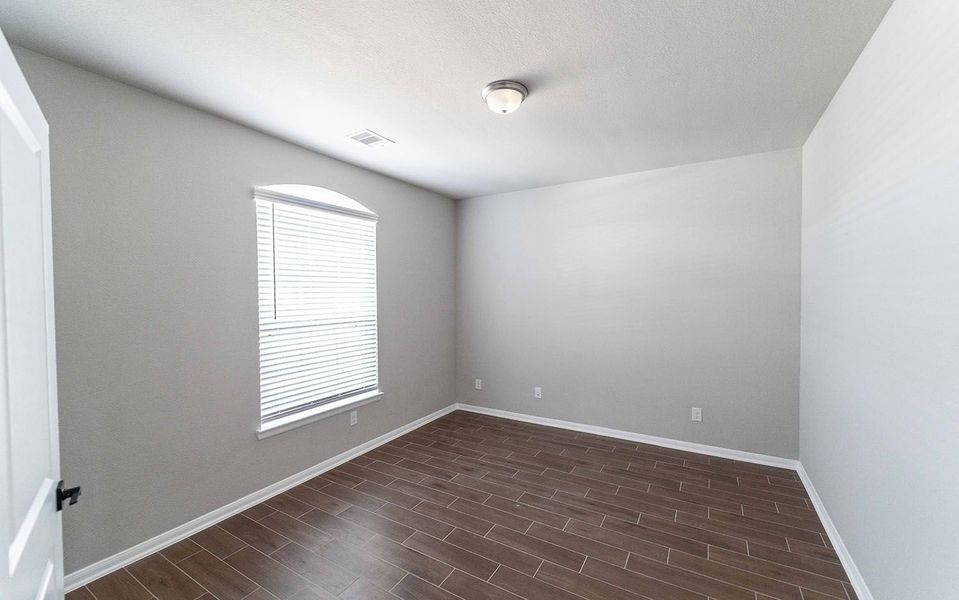 Spacious, unfurnished interior of a new home in Mulberry Farms, Santa Fe (Image 12). Spacious, unfurnished interior of a new home in Mulberry Farms, Santa Fe (Image 12).