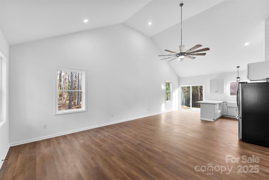 Spacious, unfurnished interior of a new home in , Shelby (Image 33).