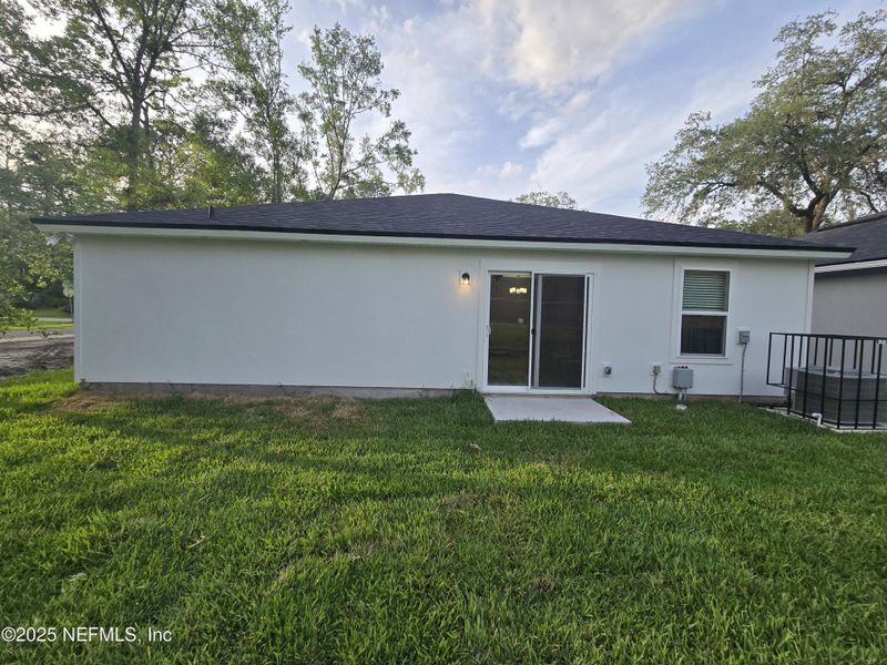 Exterior details and patio area of a home in , Jacksonville (Image 4). Exterior details and patio area of a home in , Jacksonville (Image 4).