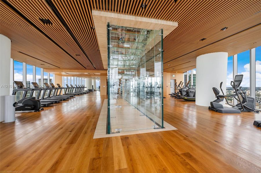 Community amenities in Aston Martin Residences, Miami (Image 35).