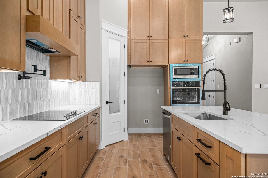 Furnished interior view inside a new home in , Spring Branch (Image 10).