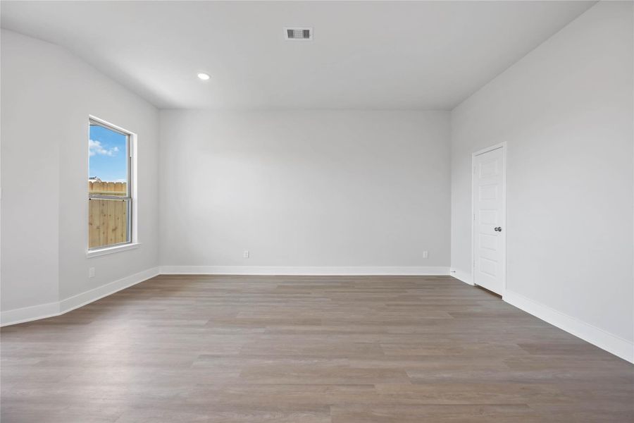 Representative photo. Not actual home.
