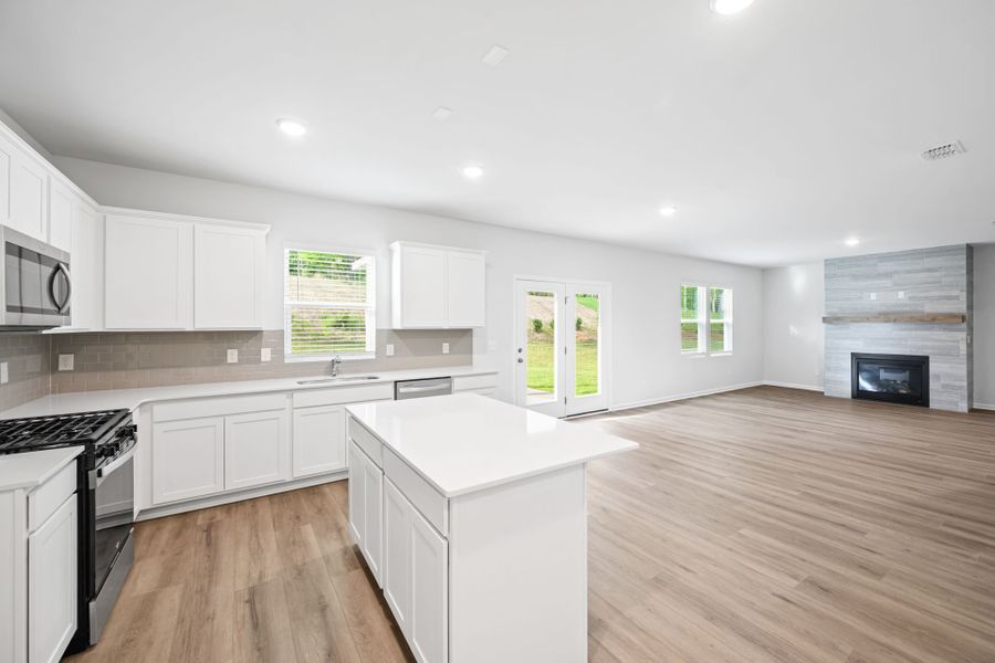 Furnished interior view inside a new home in Grand Arbor, Blythewood (Image 10).