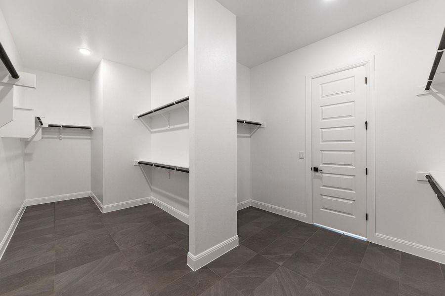 Spacious, unfurnished interior of a new home in The Hollows Sanctuary - 85', Jonestown (Image 16).