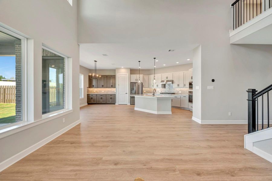 Spacious, unfurnished interior of a new home in COLTON - Reserve Collection, Todd Mission (Image 34).