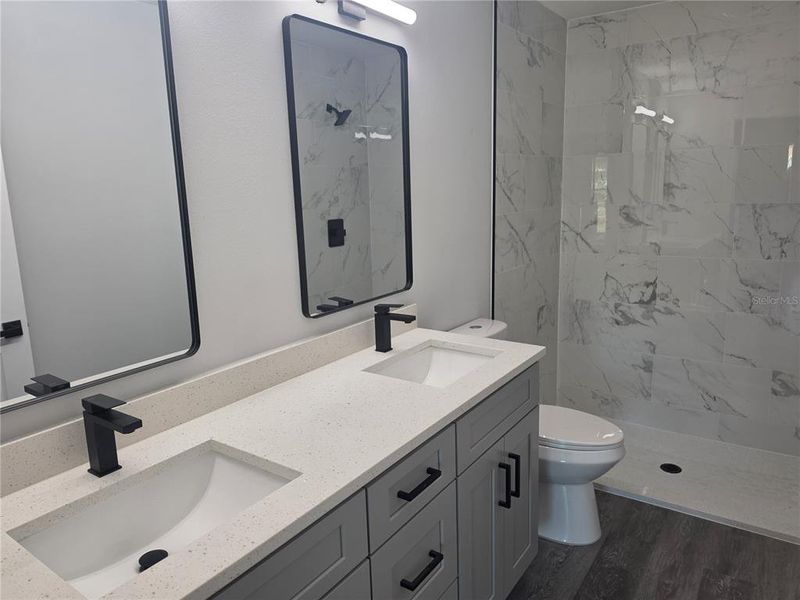 Furnished interior view inside a new home in , Ocala (Image 12).