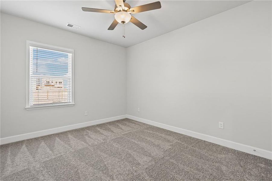 Spacious, unfurnished interior of a new home in Anderson Point, McDonough (Image 14).