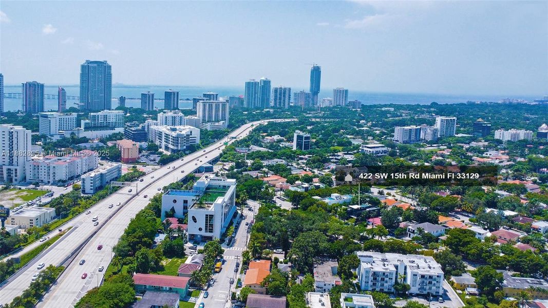 Image 75 of a home in .