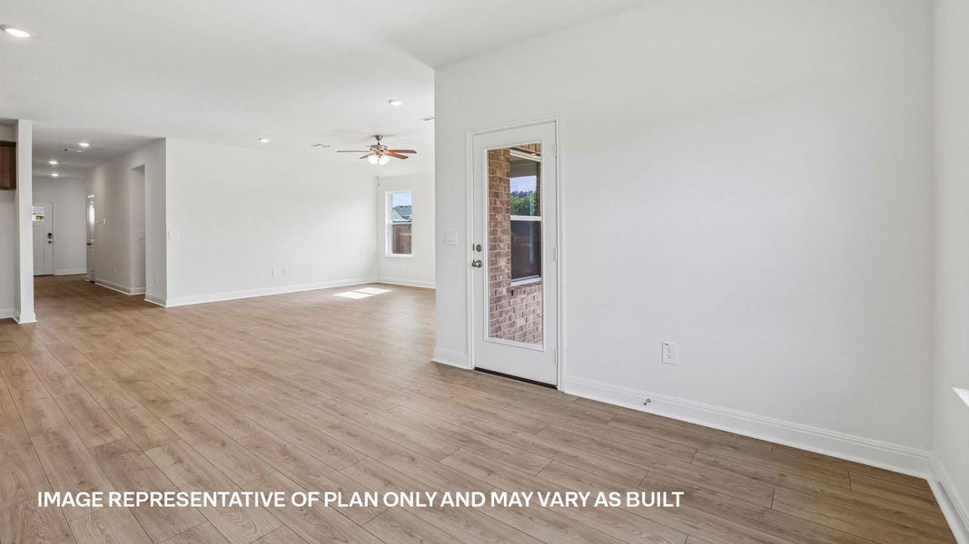 Spacious, unfurnished interior of a new home in Riverview, Georgetown (Image 40).