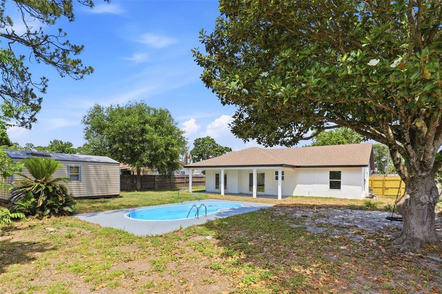 Exterior details and patio area of a home in , Cocoa (Image 21).
