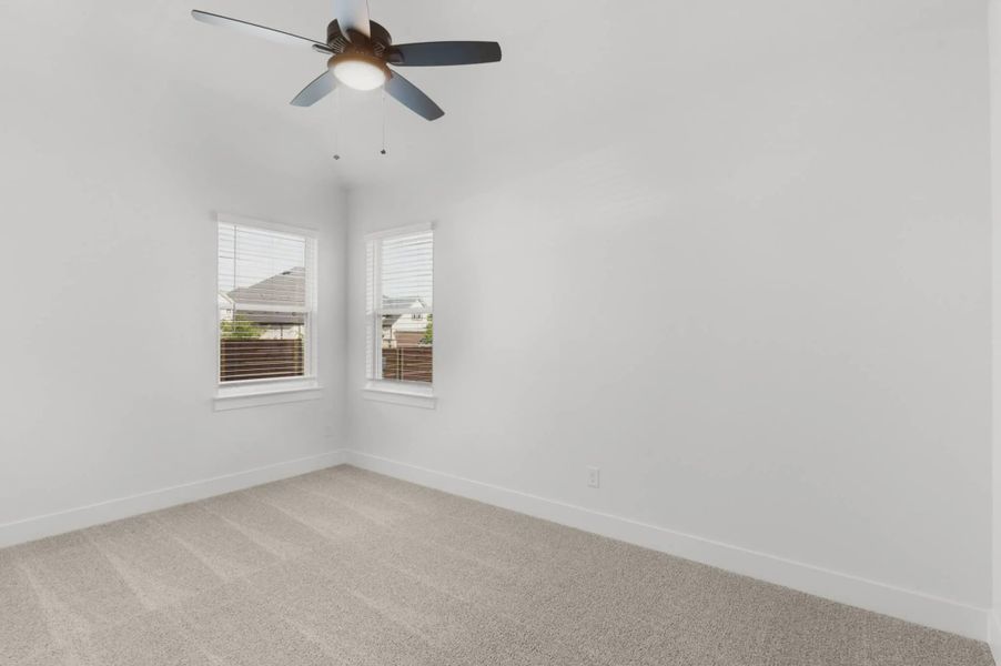 Spacious, unfurnished interior of a new home in Broken Oak, Georgetown (Image 29).