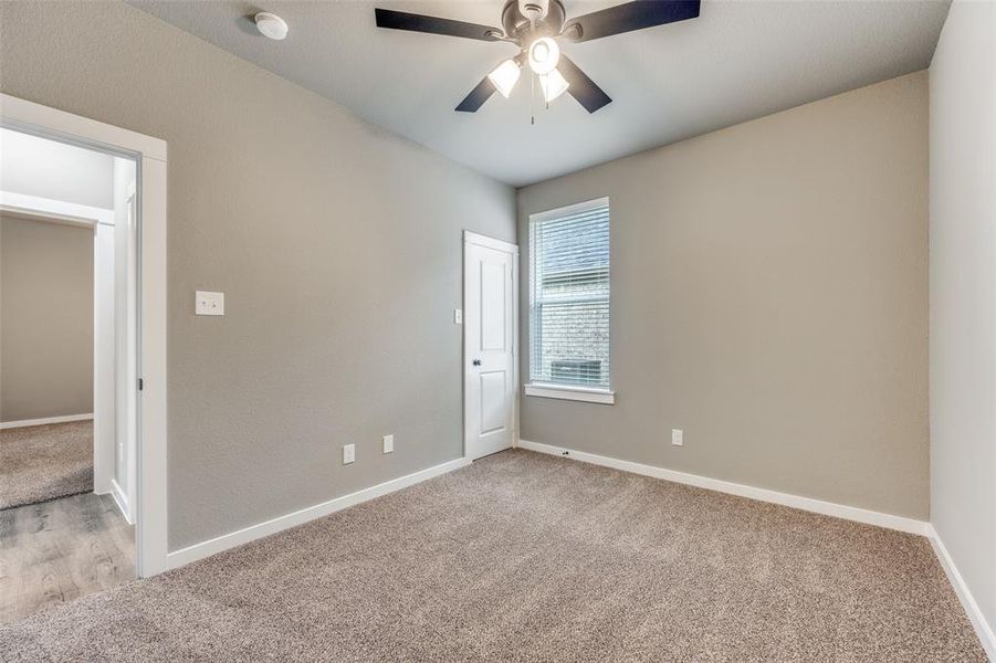 Spacious, unfurnished interior of a new home in , Wolfe City (Image 18).