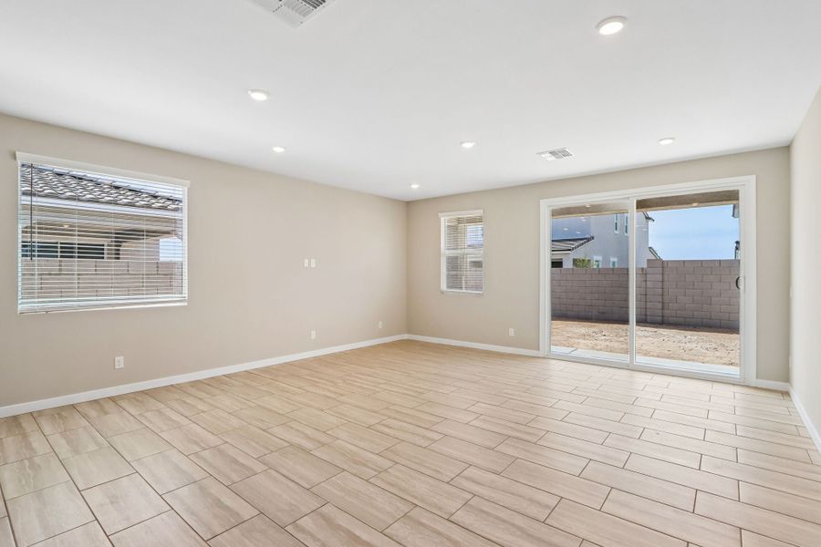 Buckeye, AZ New Home.  - Slide 8