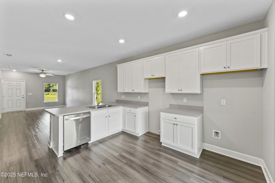 Furnished interior view inside a new home in , Jacksonville (Image 9).