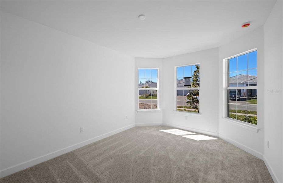 Spacious, unfurnished interior of a new home in Legacy Groves, Nokomis (Image 19).