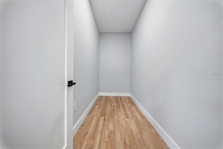 Spacious, unfurnished interior of a new home in , Punta Gorda (Image 24).