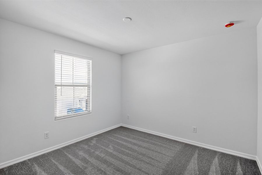 Spacious, unfurnished interior of a new home in Artisan at Asante, Surprise (Image 22). Spacious, unfurnished interior of a new home in Artisan at Asante, Surprise (Image 22).