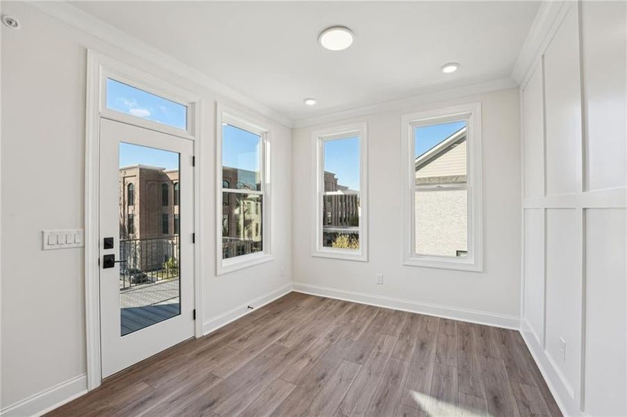 Spacious, unfurnished interior of a new home in Byers Park, Alpharetta (Image 45). Spacious, unfurnished interior of a new home in Byers Park, Alpharetta (Image 45).