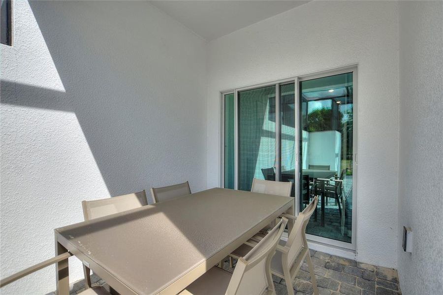 Exterior details and patio area of a home in , Davenport (Image 31).