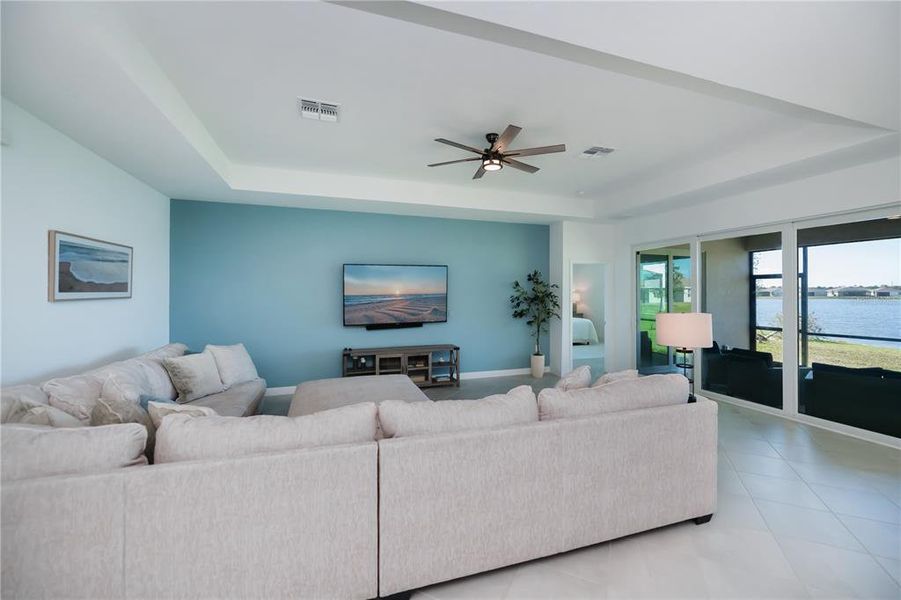 Furnished interior view inside a new home in , Englewood (Image 30).