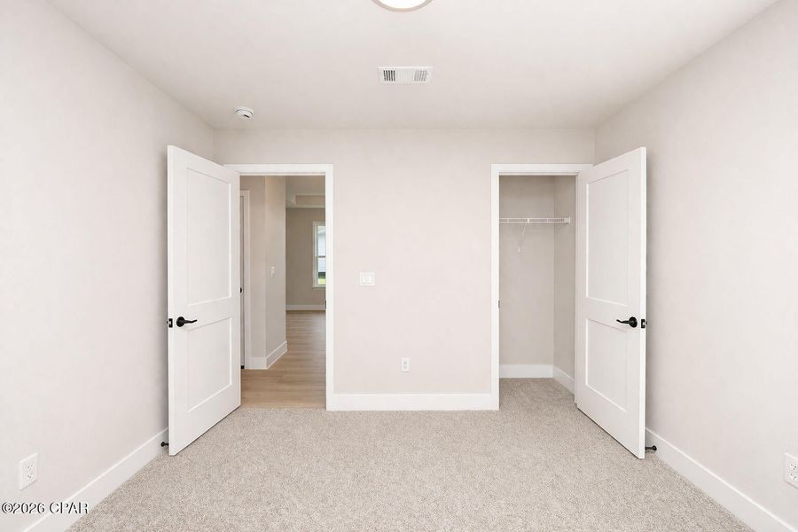 Spacious, unfurnished interior of a new home in Fox Glenn, Panama City (Image 18).