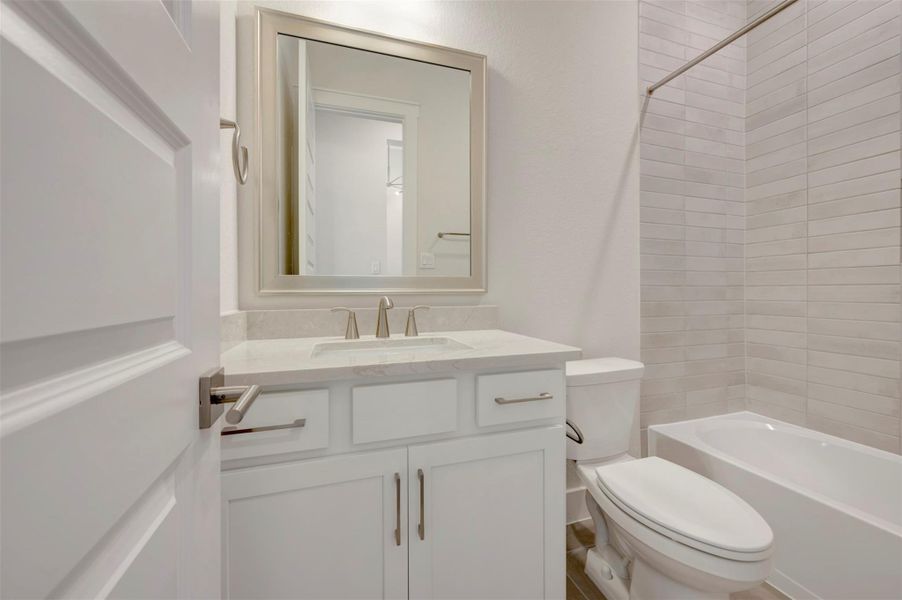 Furnished interior view inside a new home in , Katy (Image 9).