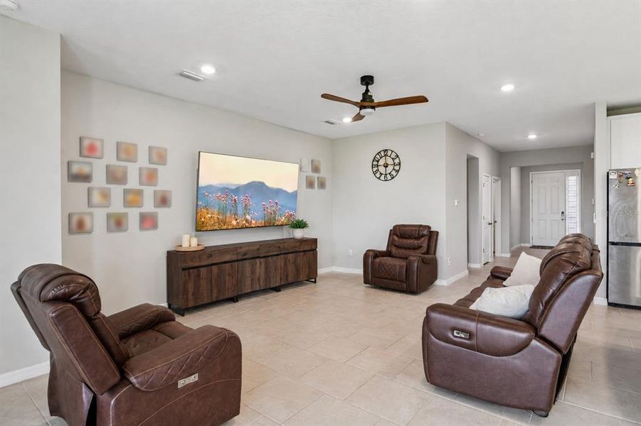 Furnished interior view inside a new home in , Wesley Chapel (Image 9). Furnished interior view inside a new home in , Wesley Chapel (Image 9).