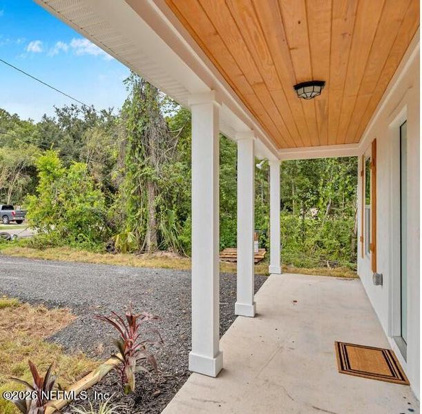 Exterior details and patio area of a home in , East Palatka (Image 24).