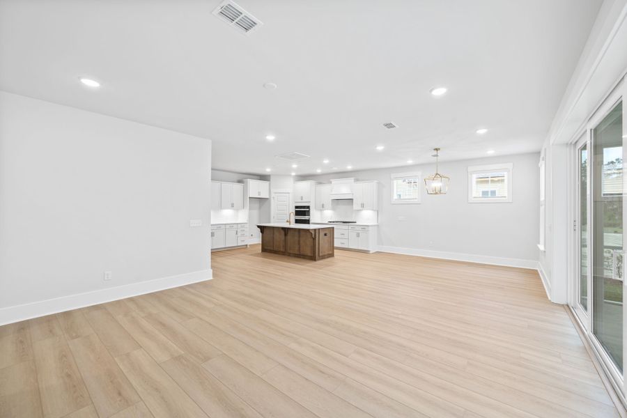 Spacious, unfurnished interior of a new home in Nexton, Summerville (Image 24).