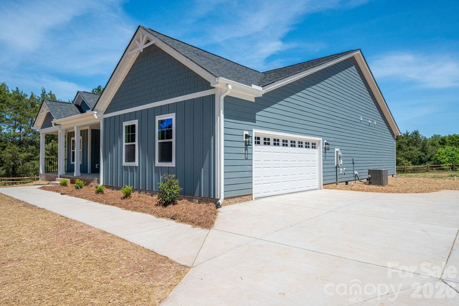 Front exterior of a new home in , Maiden, NC, highlighting curb appeal (Image 16).