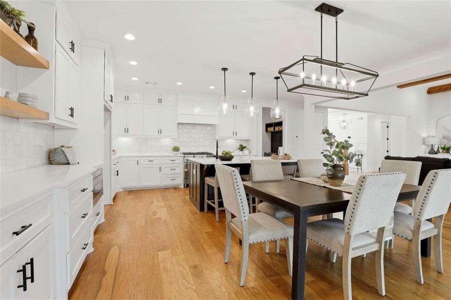Furnished interior view inside a new home in , Newnan (Image 39).