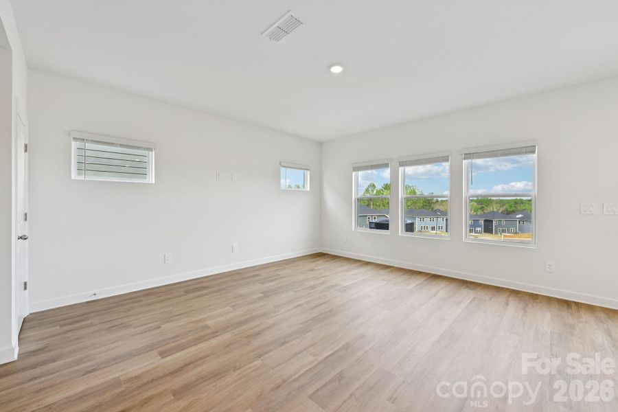 Photo is not of the actual home, but is an inspirational photo of builder’s model home and may depict options, furnishings, and/or decorator features that are not included Photo is not of the actual home, but is an inspirational photo of builder’s model home and may depict options, furnishings, and/or decorator features that are not included