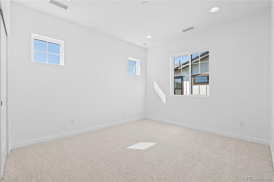 Spacious, unfurnished interior of a new home in Harmony at Solstice, Littleton (Image 31). Spacious, unfurnished interior of a new home in Harmony at Solstice, Littleton (Image 31).