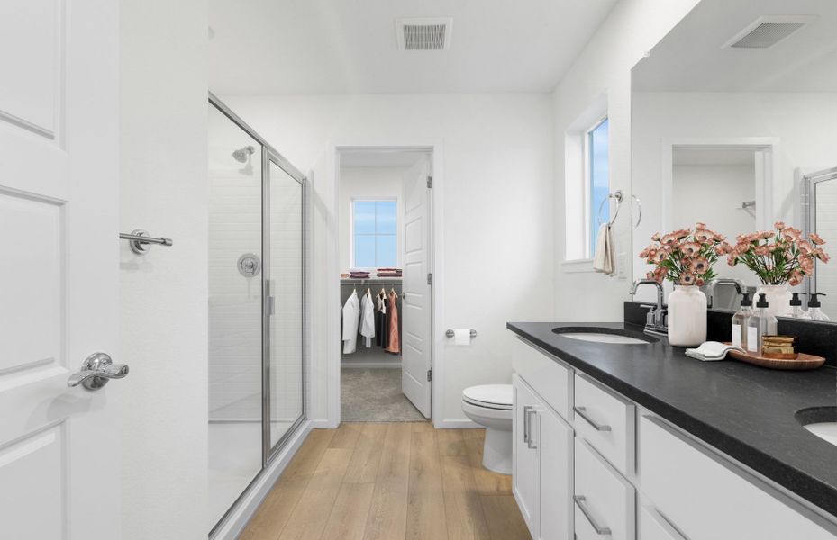 Representative furnished interior of a home built from the Topaz by Pulte Homes in Wolf Creek Run West, Strasburg (Image 5).