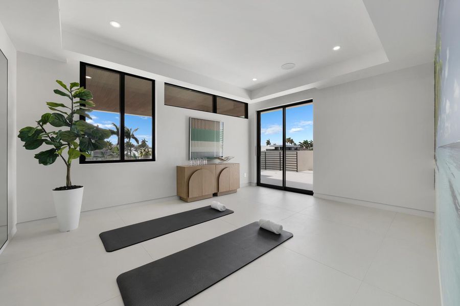 _LG11092-MLS _LG11092-MLS