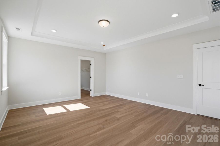 Spacious, unfurnished interior of a new home in Rone Creek, Waxhaw (Image 19).