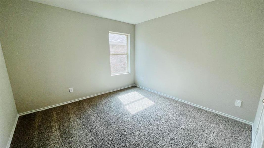 Spacious, unfurnished interior of a new home in Sunnycreek, Crowley (Image 15).
