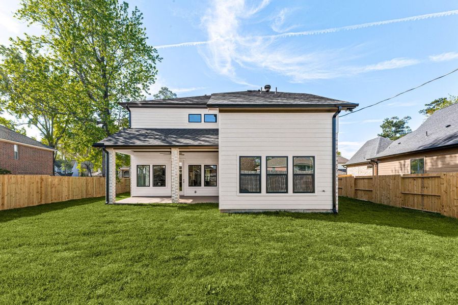 Exterior details and patio area of a home in , Tomball (Image 30).