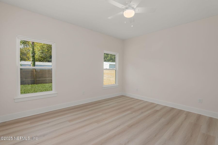 Spacious, unfurnished interior of a new home in , St. Augustine (Image 13).