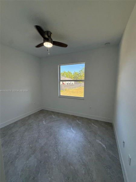 Spacious, unfurnished interior of a new home in , Lehigh Acres (Image 22).