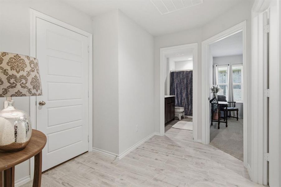 Guest suite, multigenerational living with bed and bath