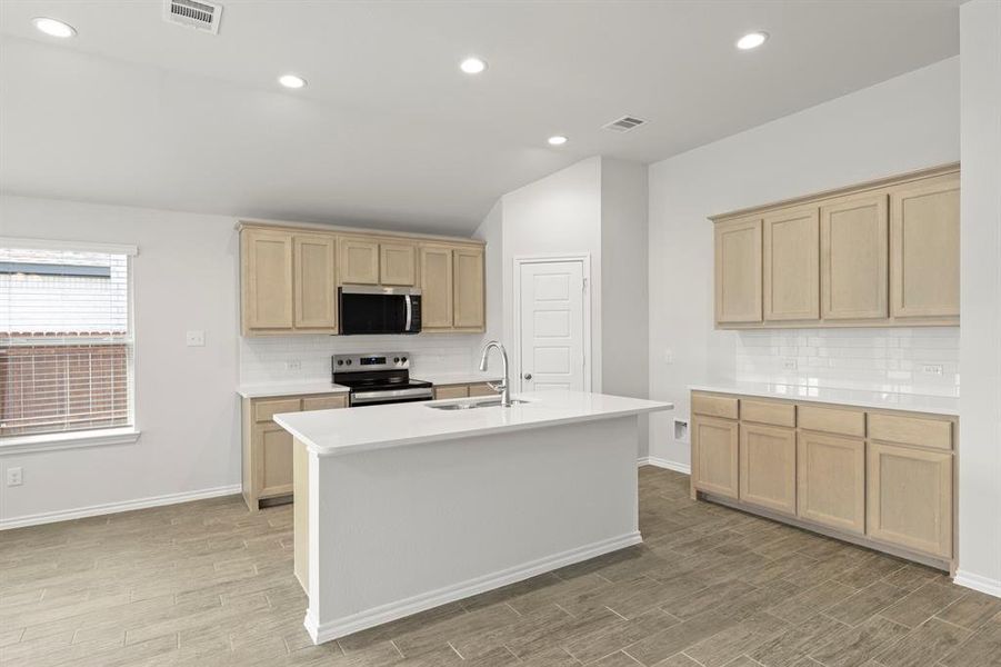 10. 3229 Timineri - Kitchen (2) 10. 3229 Timineri - Kitchen (2)