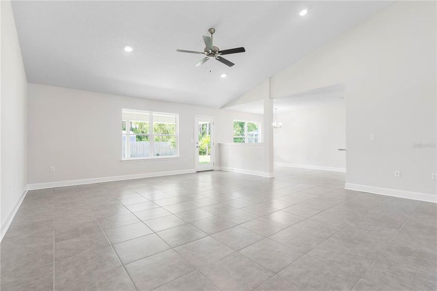 Spacious, unfurnished interior of a new home in Palm Coast, Palm Coast (Image 15).