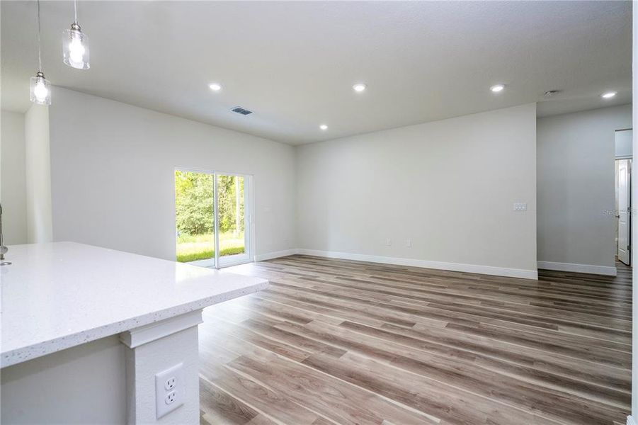 Spacious, unfurnished interior of a new home in , Ocala (Image 67).