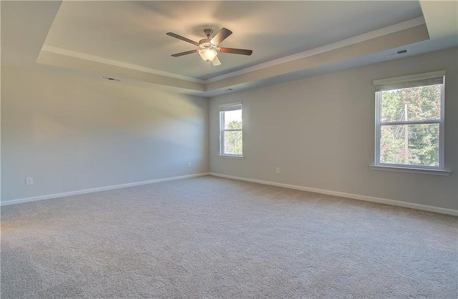 Spacious, unfurnished interior of a new home in Burchwood, Stockbridge (Image 27).