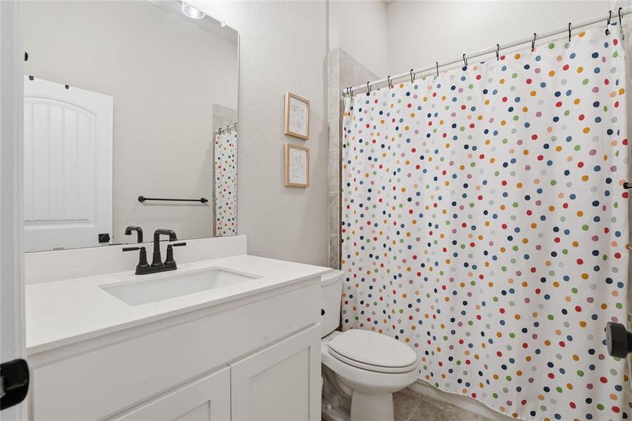 Furnished interior view inside a new home in Morningstar, Aledo (Image 38).