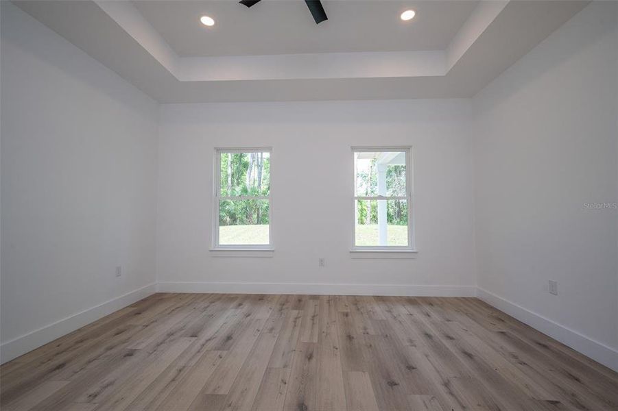 Spacious, unfurnished interior of a new home in , Micanopy (Image 25).