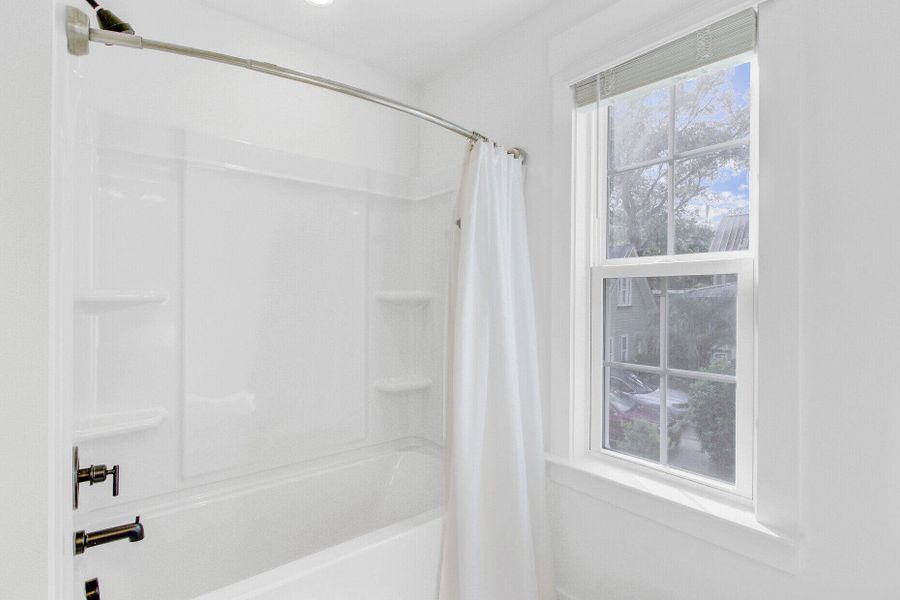 Image 38 of a home in .