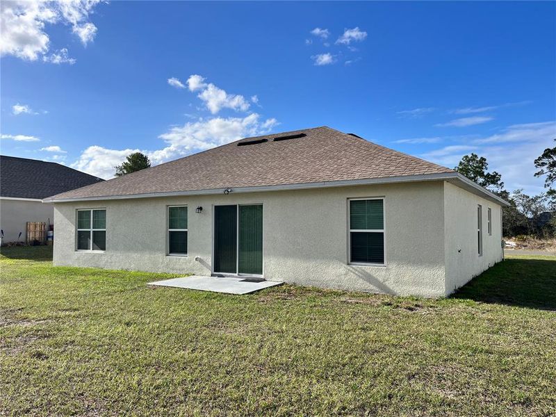 Exterior details and patio area of a home in , Sebring (Image 17).